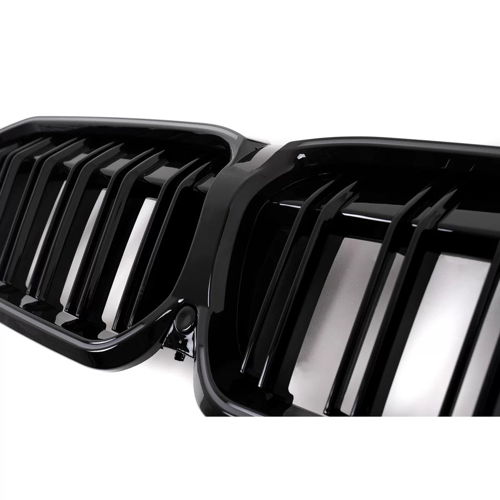 Griglie anteriori a doppio rene con LED per BMW Serie 3 G20 berlina G21 Touring (2019-2022) nere lucide