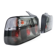 Carica l'immagine nel visualizzatore di Gallery, Trasparente vetro Fanali posteriori neri fumé set per Serie 3 BMW E36 berlina 1990-1999