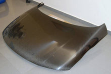 Carica l'immagine nel visualizzatore di Gallery, Cofano Carbonio Audi TT 98-05 8N Audi TT