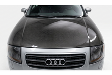 Carica l'immagine nel visualizzatore di Gallery, Cofano Carbonio Audi TT 98-05 8N Audi TT