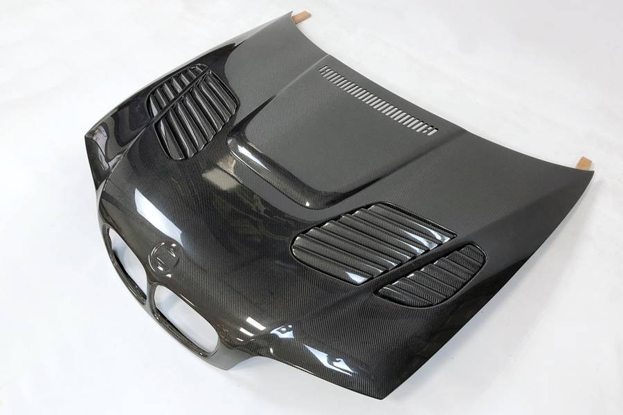 Cofano Carbonio BMW E46 98-01 2P Look M3 GTR BMW E46