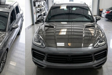 Carica l'immagine nel visualizzatore di Gallery, Cofano Carbonio Porsche Cayenne 2018-2023 9Y0.1 SUV / Coupe Porsche Cayenne