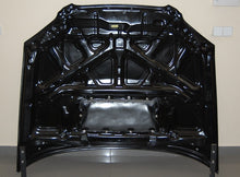 Carica l'immagine nel visualizzatore di Gallery, Cofano Carbonio Subaru Impreza '04 S/T Subaru Impreza