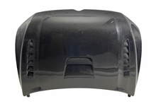 Carica l'immagine nel visualizzatore di Gallery, Cofano Carbonio Volkswagen Golf 8 II Volkswagen Golf 8