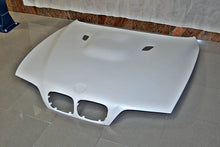 Load image into Gallery viewer, Cofano Fibra BMW E39 Look M3 BMW E39