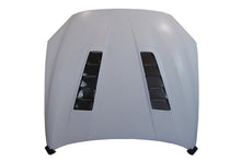 Carica l'immagine nel visualizzatore di Gallery, Cofano Fibra BMW F12 / F13 C/Prese Carbonio BMW F12 / F13