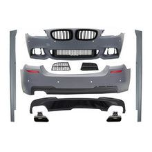 Carica l'immagine nel visualizzatore di Gallery, Body kit completo con Griglie a doppio rene per BMW Serie 5 F10 (2010-2017) M-Technik 550i design nere lucide Edition