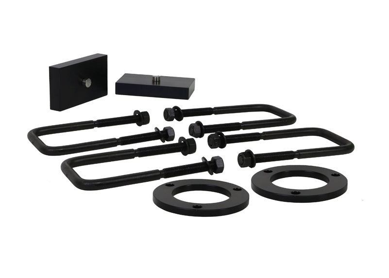 Kit rialzo sospensioni anteriori e posteriori Whiteline per Mitsubishi Triton ML, MN trazione integrale — confezione completa