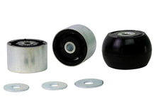 Kit boccole supporti differenziale posteriore Whiteline per Ford Falcon/Fairlane BA-FGX, Territory SX-SZ e FPV — confezione completa