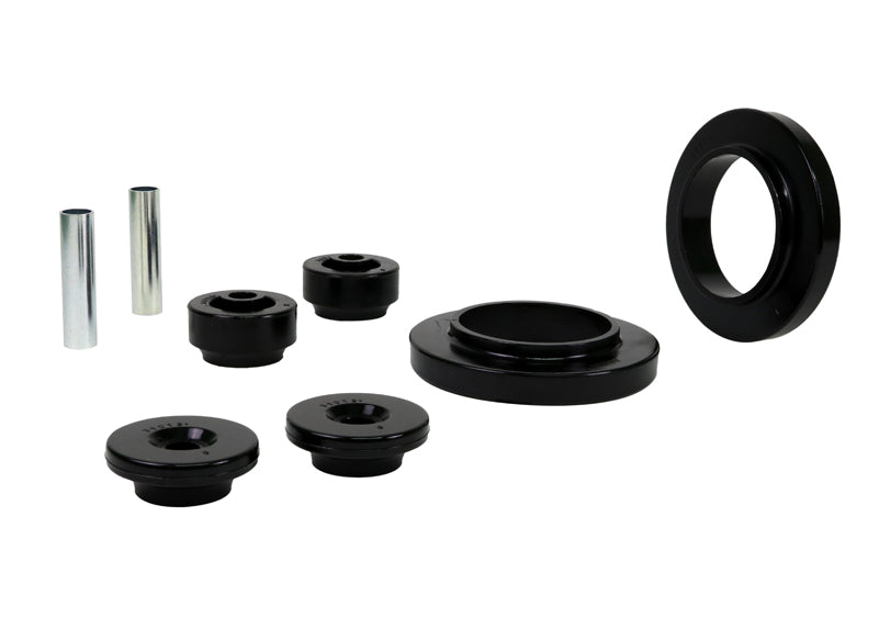 Due tamponi neri a corona, quattro boccole nere e due tubi metallici del kit supporto montante Whiteline