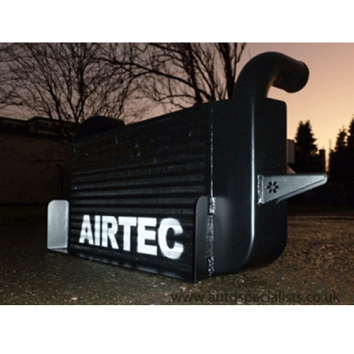 Aggiornamento intercooler con alimentazione superiore AIRTEC Motorsport da 100 mm per 3 porte e Sapphire Cosworth - dettaglio 2