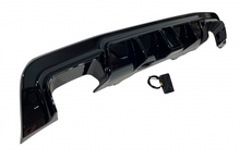 Load image into Gallery viewer, Diffusore Posteriore BMW E60 look M Performance Nero lucido Luce freno a led BMW E60,E61