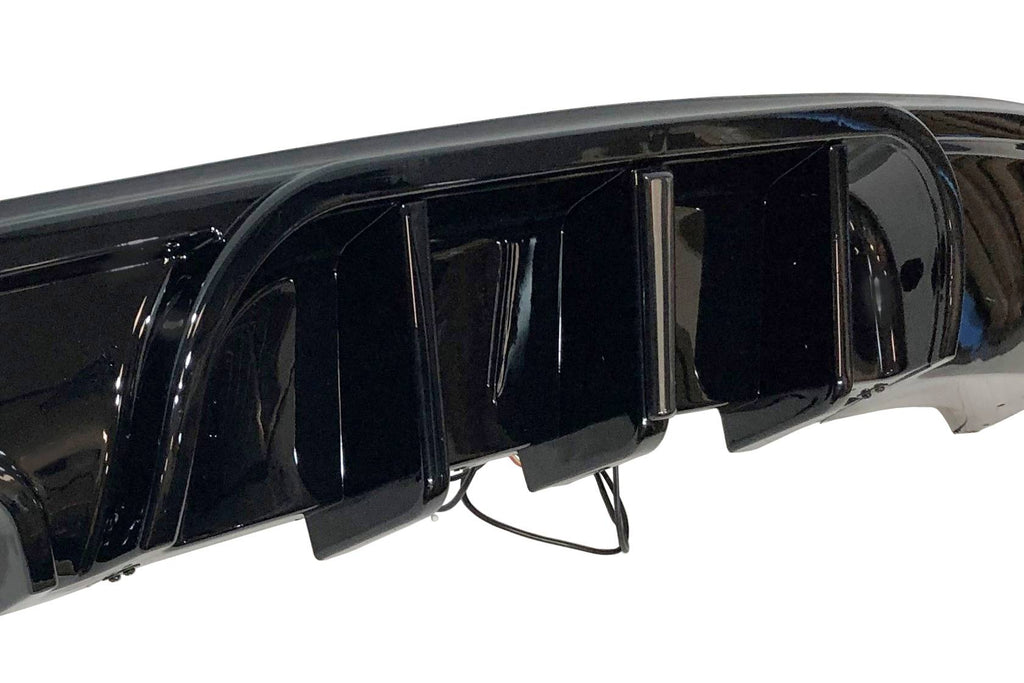 Diffusore Posteriore BMW E82 / E88 look M Performance Nero lucido Luce freno a led BMW E82,E88