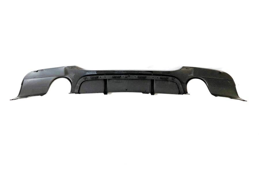Diffusore Posteriore BMW E90 / E91 335 look M Performance Nero lucido BMW E90,E91