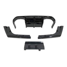 Carica l&#39;immagine nel visualizzatore di Gallery, Diffusore Paraurti Posteriore BMW Serie 3 F30 / F31 conversione in M3 Nero lucido