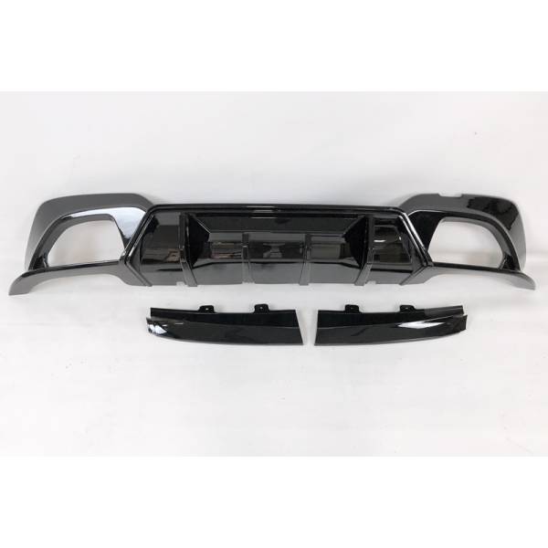 Diffusore Paraurti Posteriore BMW Serie 3 G20 / G21 conversione in M3 Competition Nero lucido