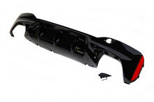 Carica l'immagine nel visualizzatore di Gallery, Diffusore Posteriore BMW G30 / G31 Look M5 BMW G30