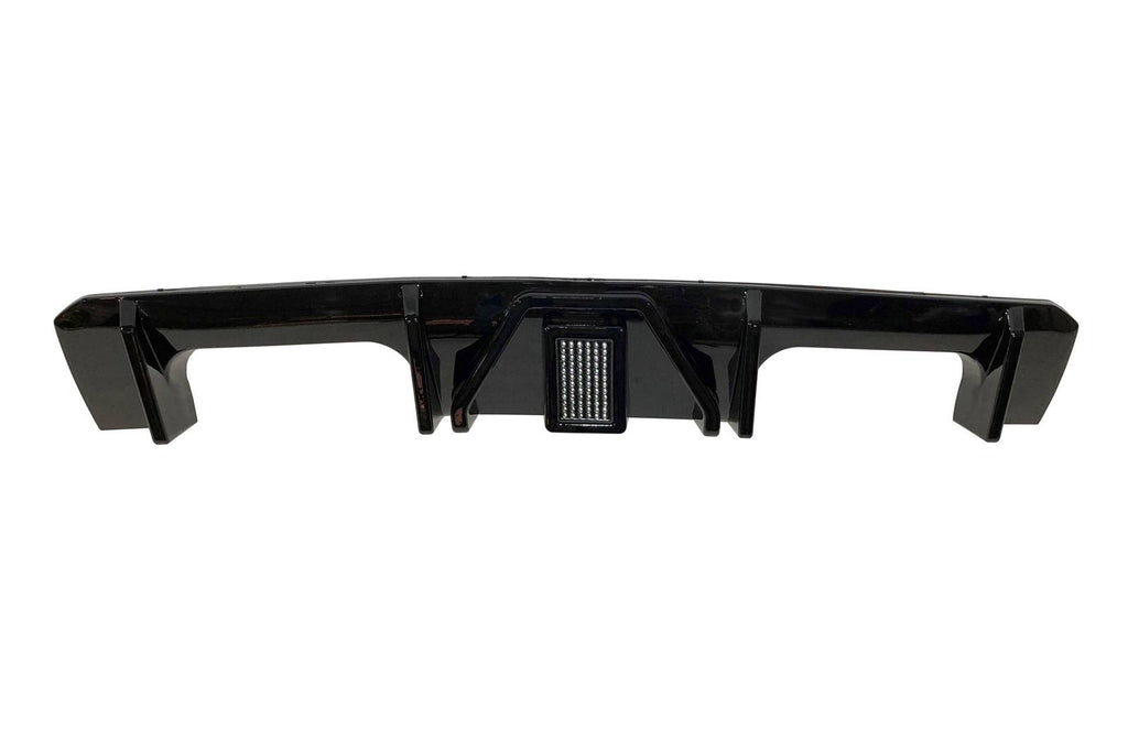 Diffusore Posteriore BMW G80 / G82 look M Performance Nero lucido Luce freno a led BMW G80