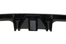Carica l'immagine nel visualizzatore di Gallery, Diffusore Posteriore BMW G80 / G82 look M Performance Nero lucido Luce freno a led BMW G80