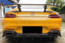 Carica l'immagine nel visualizzatore di Gallery, Diffusore Posteriore Carbonio Mercedes R190 Coupe Look AMG GT Mercedes R190
