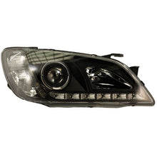 Carica l'immagine nel visualizzatore di Gallery, Fari Anteriori DRL SK-Import Neri Lexus IS200 IS300