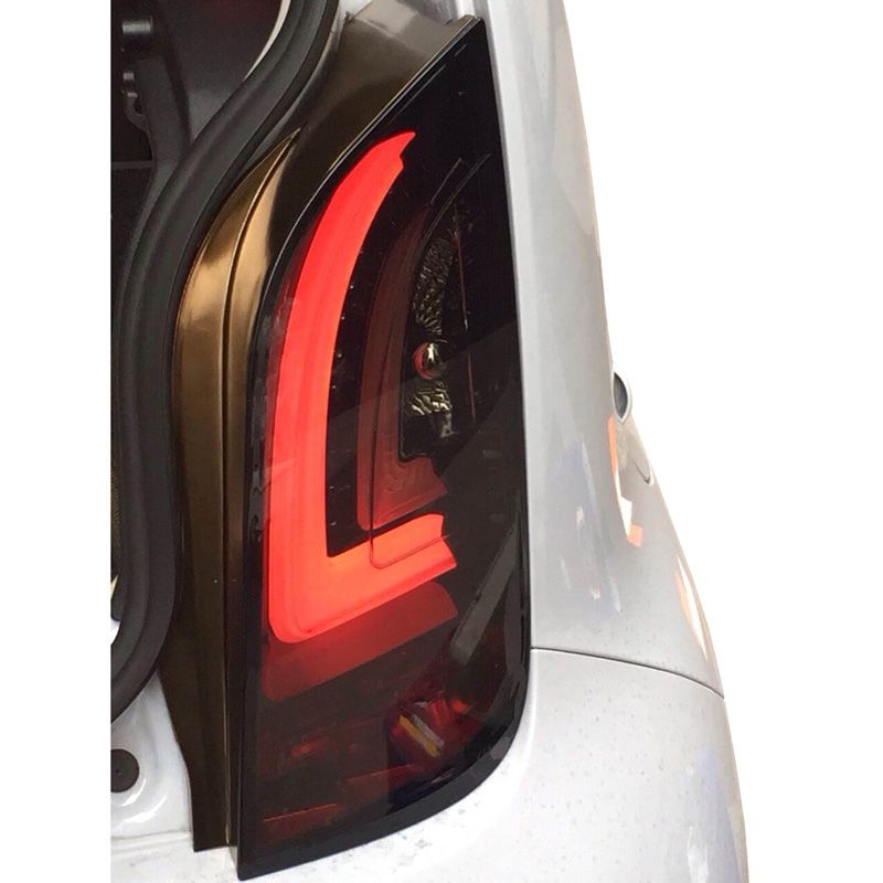 Fanali Posteriori LED SK-Import Oro Corpo Nero Volkswagen Up! Skoda Citigo - foto 2