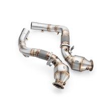 Carica l'immagine nel visualizzatore di Gallery, Kit downpipe con catalizzatori HJS 300 celle Euro 6 RM Motors per BMW M5 F90 e M8 F91 F92