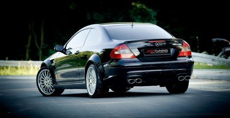 Body Kit Completo + Cofano Mercedes CLK W209 (Look Black Series)