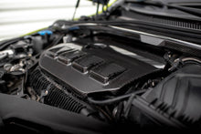 Carica l'immagine nel visualizzatore di Gallery, Cover Motore in Fibra di Carbonio Prepreg BMW Serie 1 M135i F40 / F70