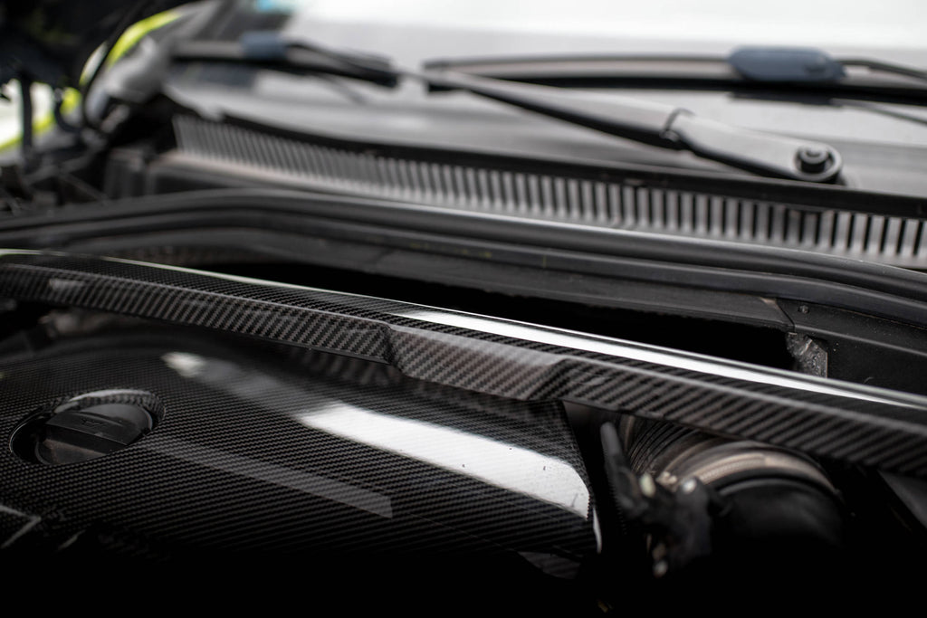 Cover Barra Duomi in Fibra di Carbonio Prepreg BMW Serie 1 M135i F40 / F70