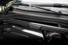 Carica l'immagine nel visualizzatore di Gallery, Cover Barra Duomi in Fibra di Carbonio Prepreg BMW Serie 1 M135i F40 / F70