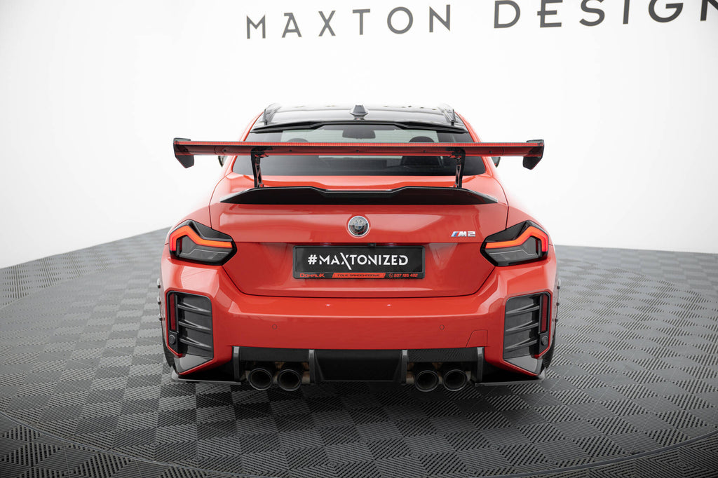 Spoiler in Carbonio + luce LED (montanti interni) compatibili con BMW M2 G87 (2023-)