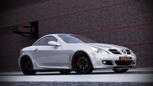 Carica l'immagine nel visualizzatore di Gallery, Lip Anteriore Mercedes SLK R171 dettaglio