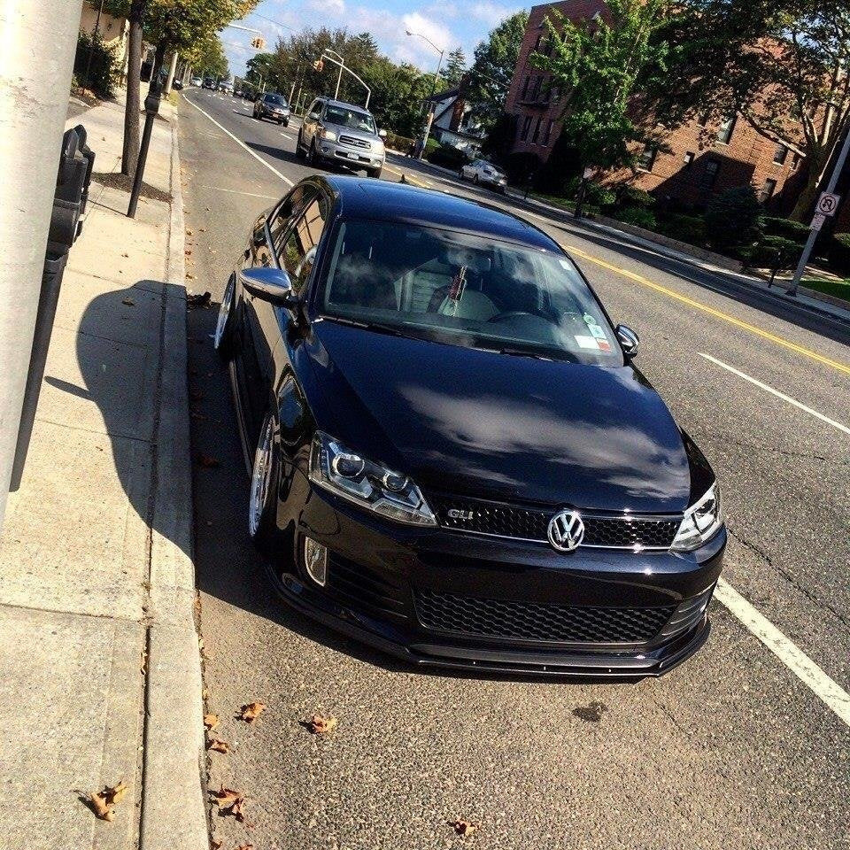 Lip Anteriore V.1 Volkswagen Jetta Mk6 GLI