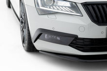 Carica l'immagine nel visualizzatore di Gallery, Cornici Luci Skoda Superb Liftback / Combi Mk3