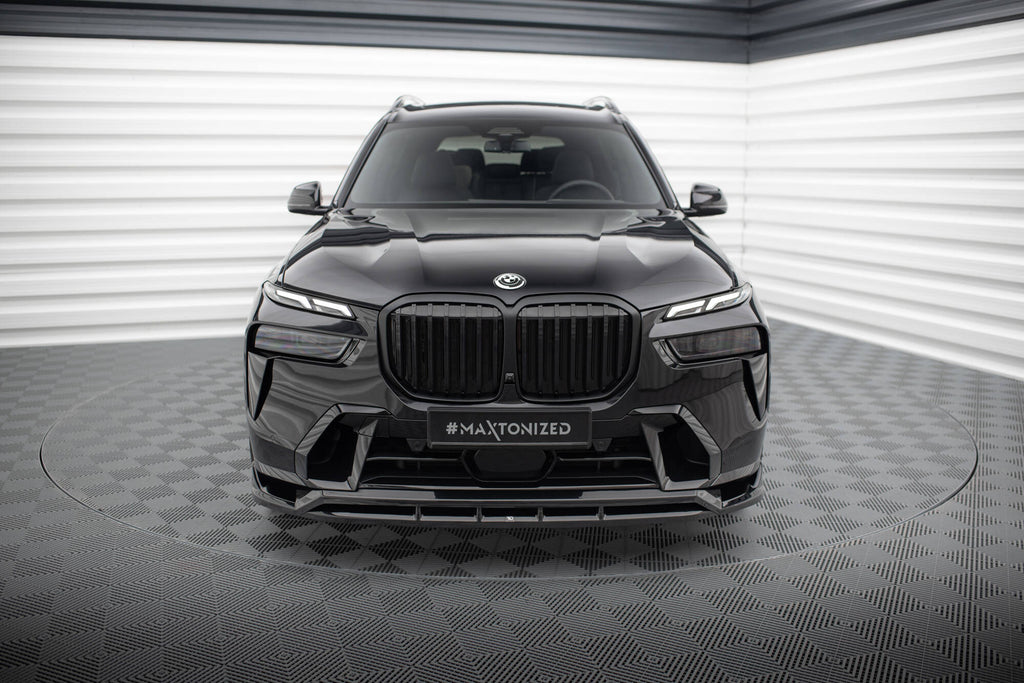 Lip anteriore BMW X7 M-Pack G07 Facelift dettaglio