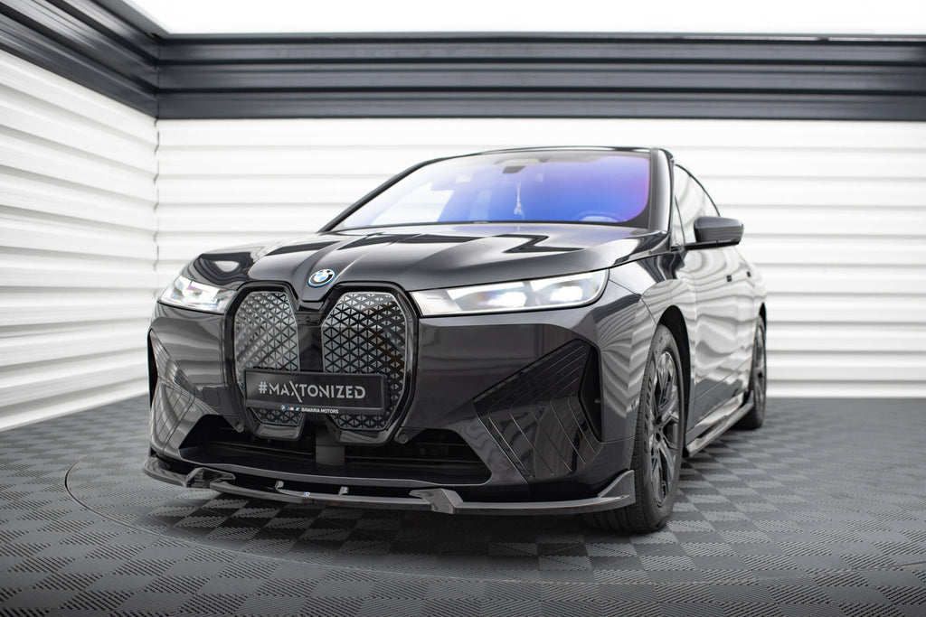 Lip anteriore V.1 BMW iX M-Pack i20 in ABS nero lucido