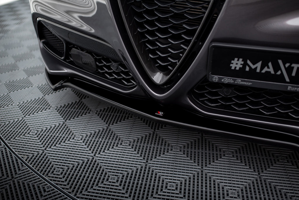 Lip Anteriore V.1 compatibile con Alfa Romeo Stelvio Mk1 (2016-2022)