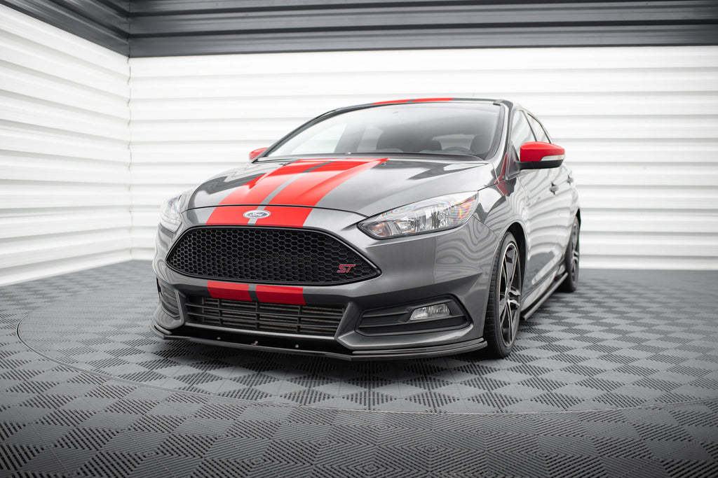 Lip Anteriore V.1 compatibile con Ford Focus ST Mk3 Facelift (2015-2018)