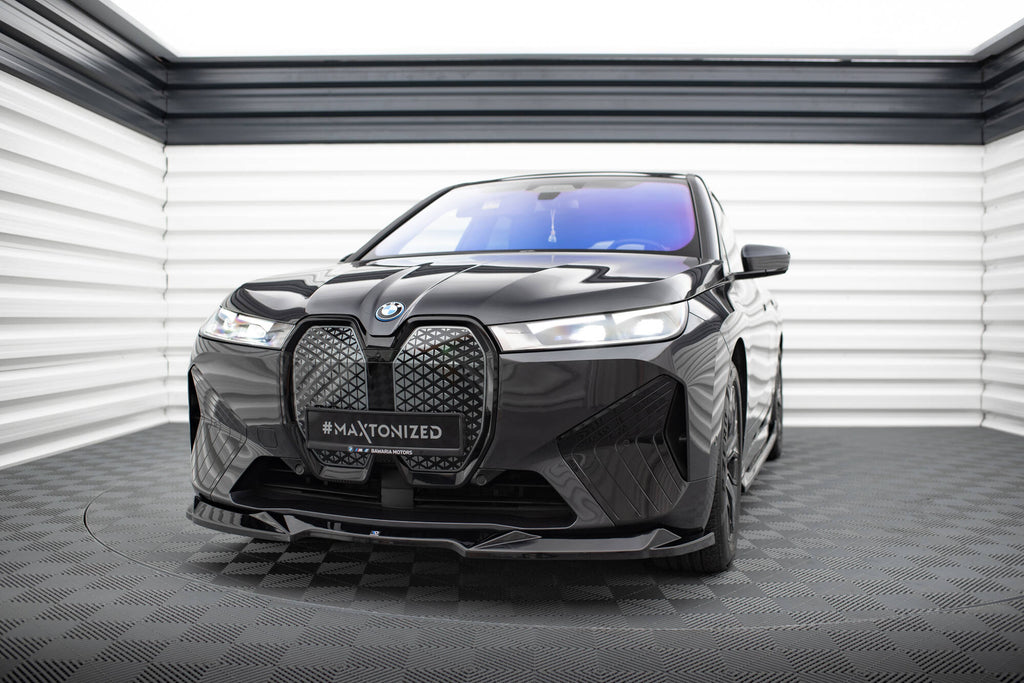 Lip anteriore V.2 BMW iX M-Pack i20 in ABS nero lucido