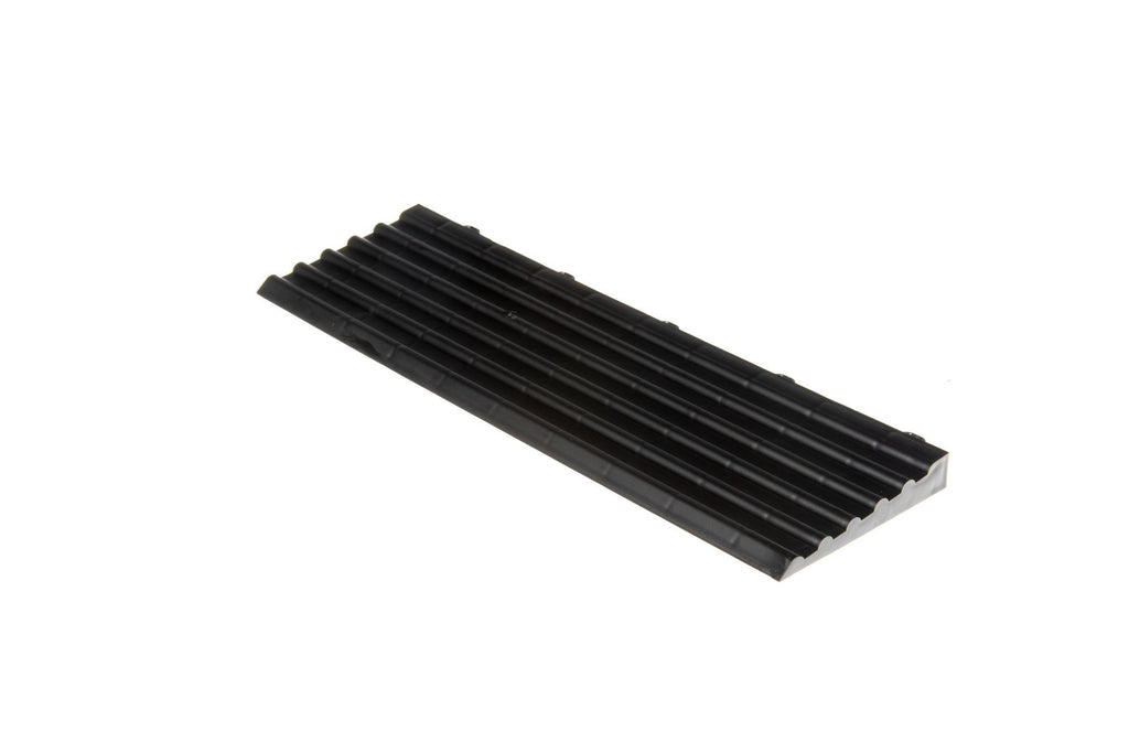 Piastra bordo Maxton Floor dettaglio attacchi