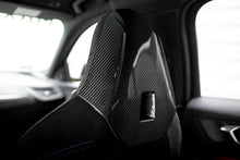 Load image into Gallery viewer, Poggiatesta in Fibra di Carbonio Prepreg BMW Serie 1 M135i F40