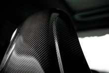 Load image into Gallery viewer, Poggiatesta in Fibra di Carbonio Prepreg BMW Serie 1 M135i F40