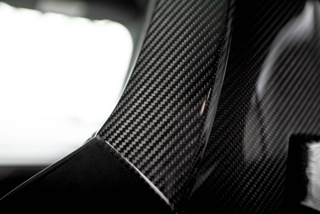 Poggiatesta in Fibra di Carbonio Prepreg BMW Serie 1 M135i F40