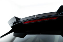 Load image into Gallery viewer, Fibra di Carbonio Prepreg Spoiler Portellone (Superiore) Audi RSQ8 Mk1 Facelift
