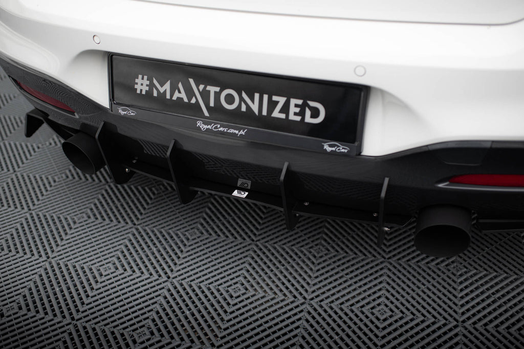 Diffusore Posteriore V.1 Maxton Design compatibile con BMW Serie 1 F20 F21 M-Power facelift (2015-2019)
