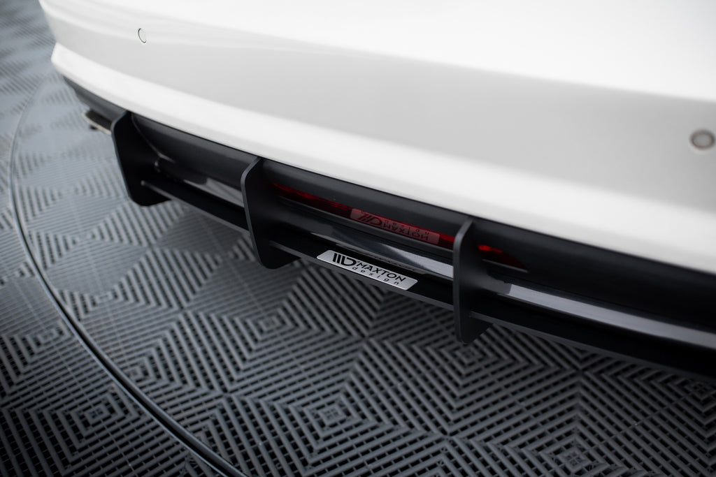 Diffusore Posteriore compatibile con Mercedes-Benz CLS AMG-Line C218 (2011-2014)