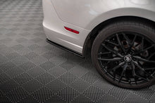 Carica l'immagine nel visualizzatore di Gallery, Splitter Laterali Posteriori Ford Mustang Mk5 Facelift