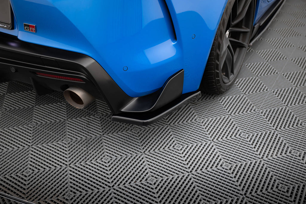Splitter Laterali Posteriori V.1 compatibili con Toyota Supra Mk5 (2019-)