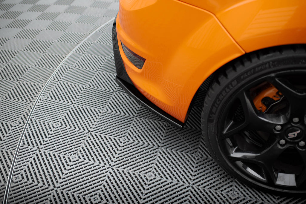 Splitter Laterali Posteriori V.2 Ford Focus ST Mk2 Facelift